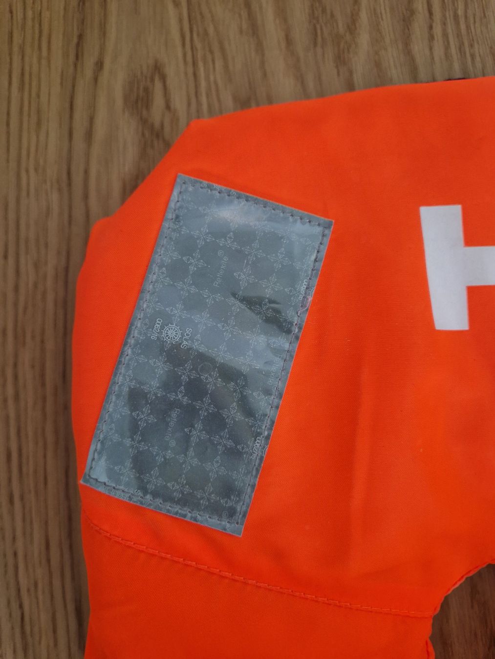 Helly Hansen Gilets de sauvetage: Rettungsweste Helly Hansen 10-25 Kg – D'occasion à Davos-Dorf par Bpelikan 4