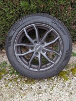 Pneus PIRELLI avec jantes 205/55 R16