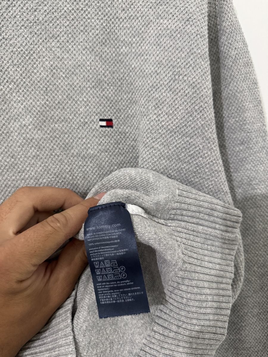 Tommy Hilfiger Maglioni & Felpe: Tommy Hilfiger Pullover Herren grau Grösse XL Oryginal, top – Nuovo (secondo la descrizione) da Wetzikon ZH venduto da Jan_wojt 4