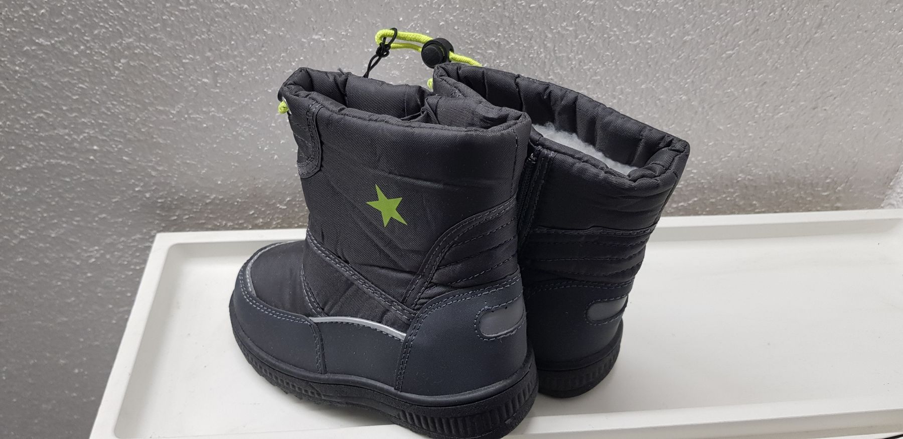 Scarpe da uomo: Neue Stiefeln Grösse 26 – Nuovo e nell'imballaggio originale da Zürich venduto da sb_t28m 3