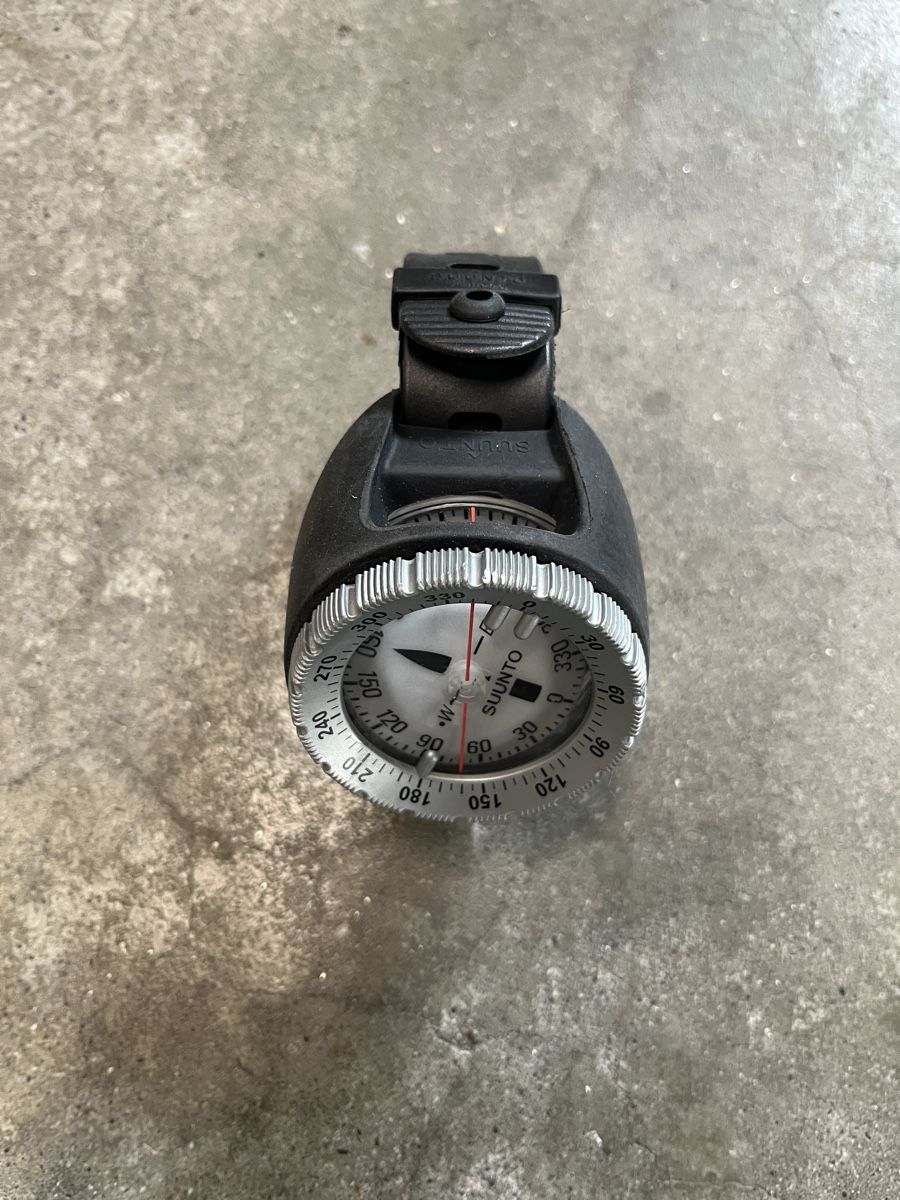 Suunto GPS & Strumenti di misurazione: Tauchkompass Marke Suunto – Usato da Widnau venduto da huno01 4