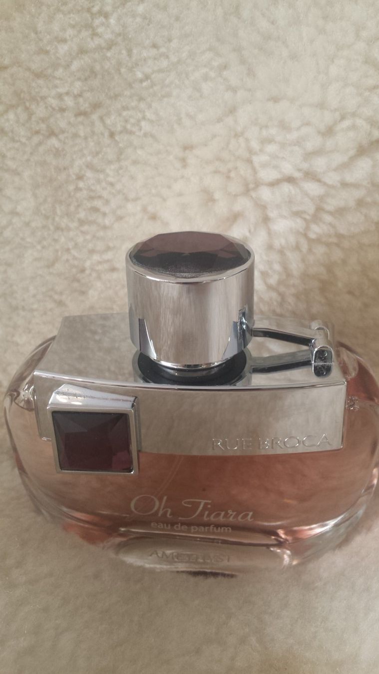 Parfum & Eau de Toilette: Rue Broca Oh Tiara Amethyst EdP 100 ml – Neu (gemäss Beschreibung) aus Luzern von Zimprich 1