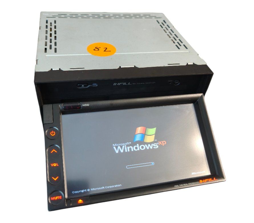 Radios: Autoradio Infill G4 - Window XP – Gebraucht aus Corcelles-près-Payerne von FactoryofSound