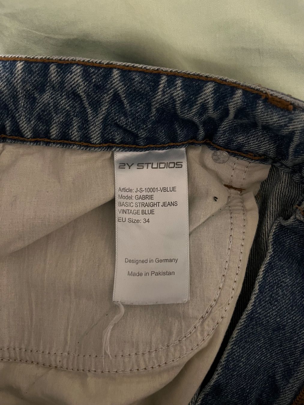 Jeans: 2y studios Jeans straight – Neu und originalverpackt aus Lausanne von luciano_RIC1 4