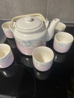 Service à thé complet vintage, théière et 5 tasses.