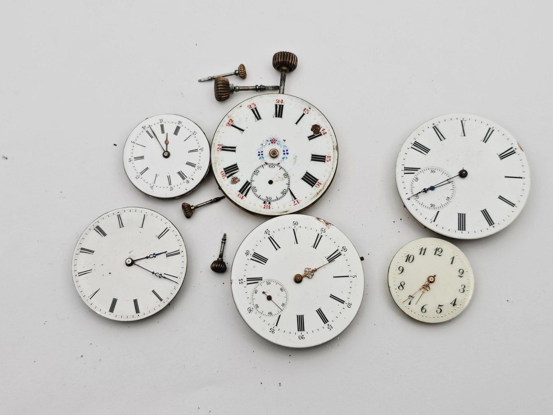 Orologi: Konvolut Werke Taschenuhrwerk – Difettoso da Bassersdorf venduto da AnkerWatch 1