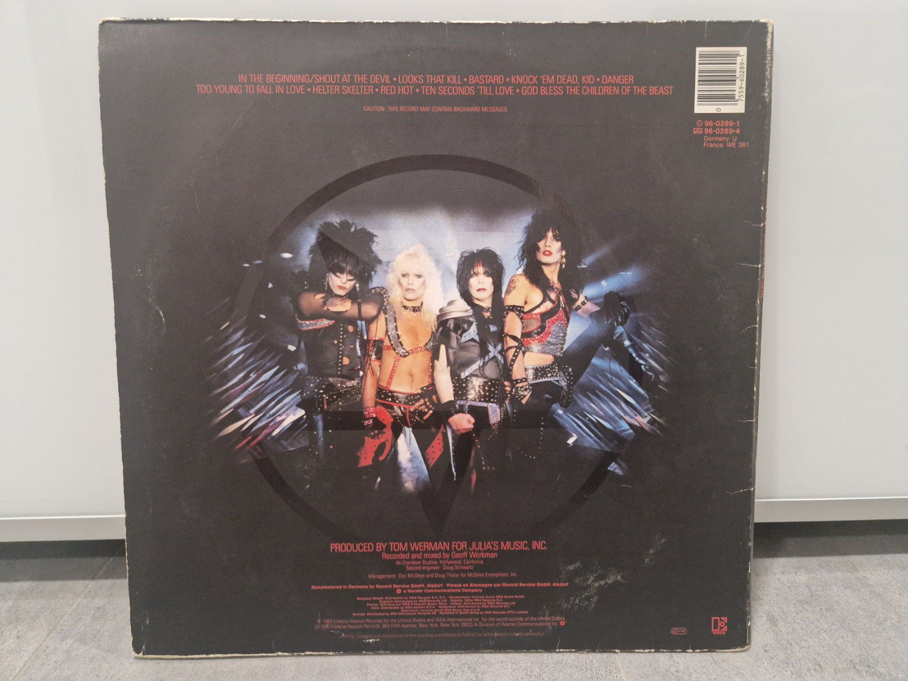 Dischi in vinile: Mötley Crüe LP - Shout At The Devil – Usato da Stetten SH venduto da ExtremMIB 1