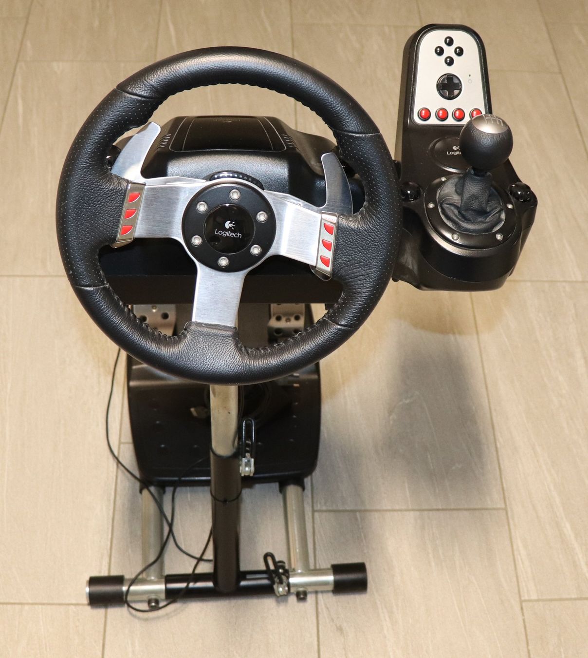Logitech Controller: Wheel Stand Pro mit Logitech G27 – Gebraucht aus Holderbank AG von Pasci72