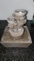 Zimmerbrunnen mit Beleuchtung und Netzteil
