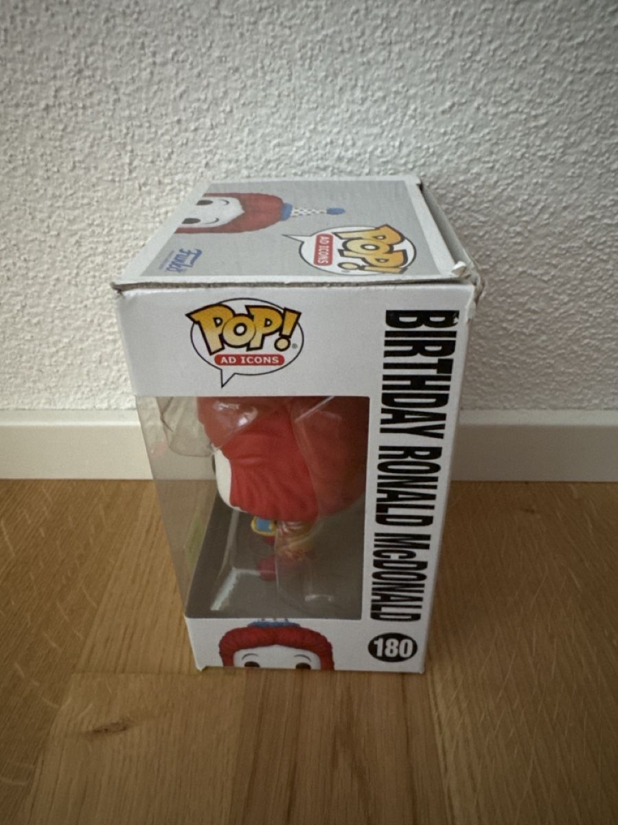 Funko Statuette: Funko Pop Birthday Ronald McDonald 180 – Nuovo e nell'imballaggio originale da Suhr venduto da Dominick 1