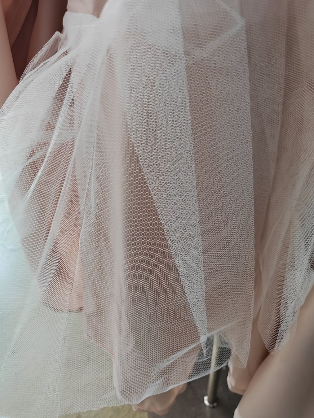 Vestiti & Gonne: Traumhafte Festkleid – Nuovo e nell'imballaggio originale da Langnau am Albis venduto da Judithsebi 3