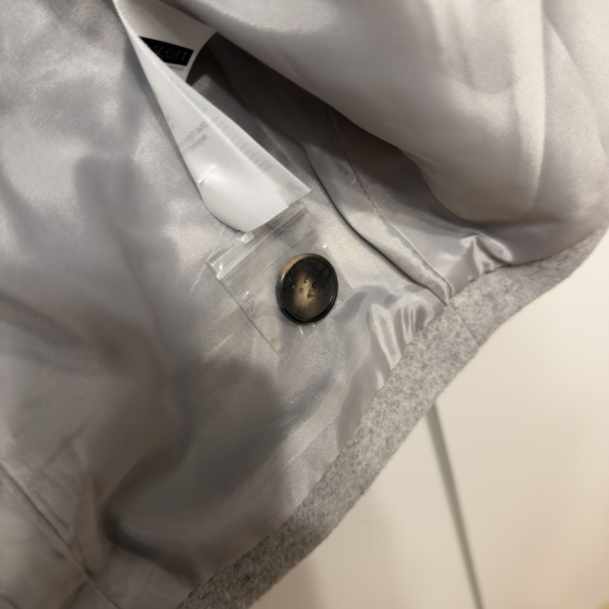 Scott Cappotti: Manteau gris Lara Scott – Nuovo (secondo la descrizione) da Fey venduto da trips.68 2