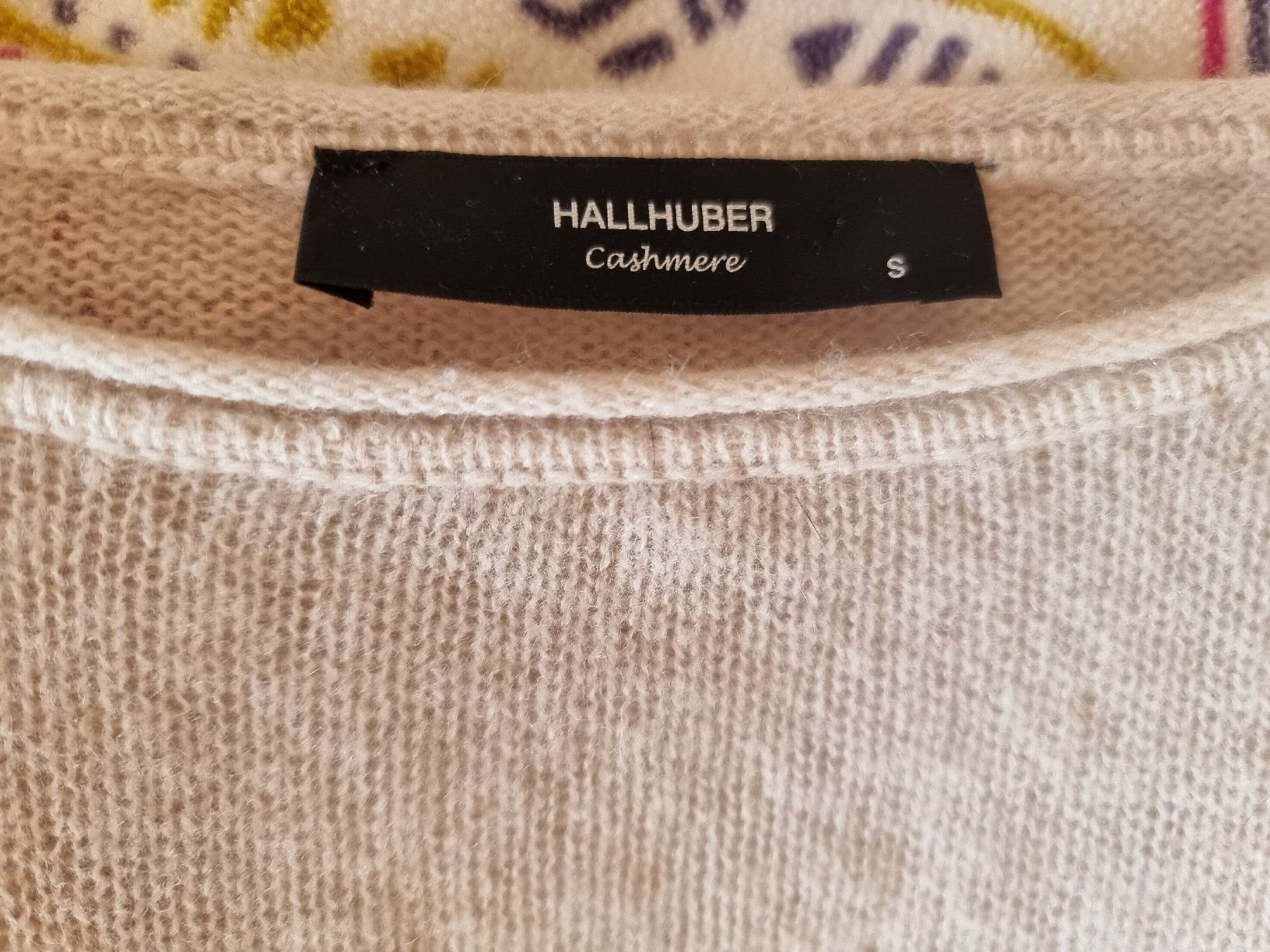 Hallhuber Maglioni & Felpe: Damen Pullover HALLHUBER Cashmere Grösse S – Usato da Rigi-Kaltbad venduto da Marion_Fercher 2