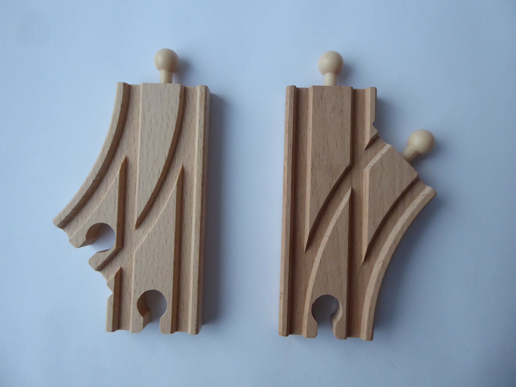 Brio Giocattoli: Aktion Weiche, Brio Bahn Weichenpaar, 109mm, neu – Nuovo (secondo la descrizione) da Turbenthal venduto da TopToys 1