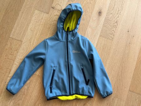 Kinder Softshelljacke Jack Wolfskin Grösse  116 guter Zustan