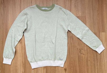 Jungenpullover grün-beige, Grösse M, ca. 140