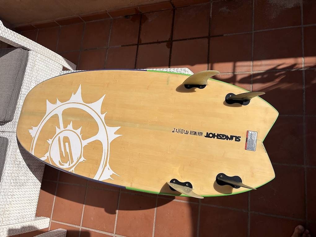 Aquilone: Kite surfboard, surf, kitesurf – Usato da Port venduto da Linolu 1