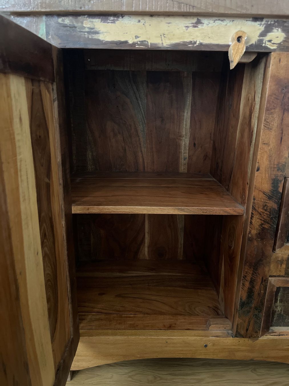 Cassettiere: Massivholz Kommode / Sideboard – Usato da Etziken venduto da loentsch7 1