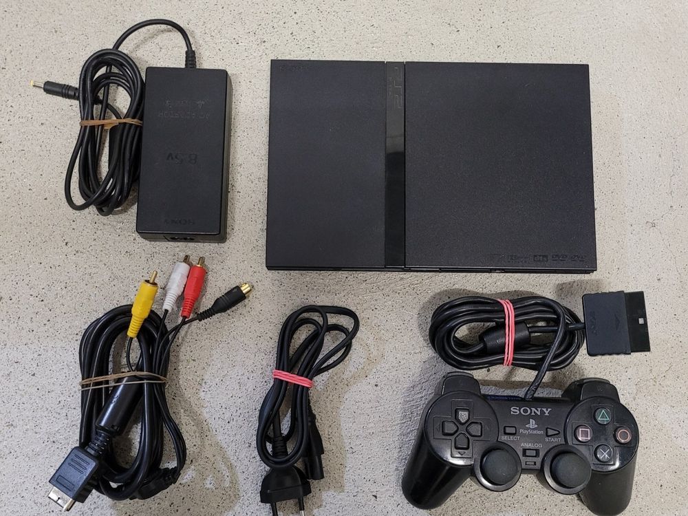 PS2 Konsole + 1 Controller (9B) | Kaufen auf Ricardo