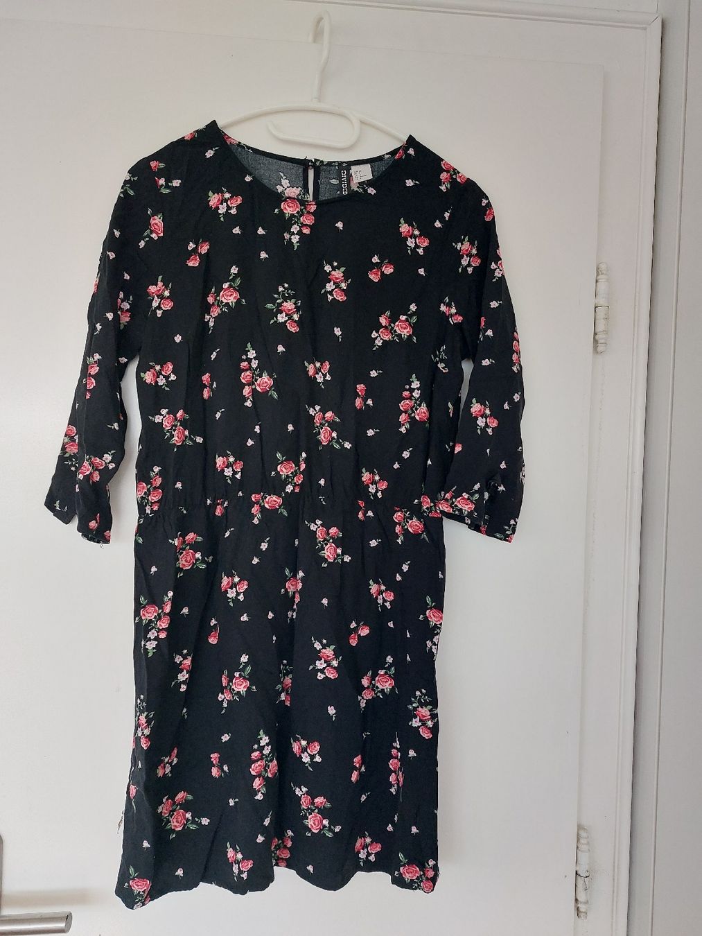 Kleider: schönes Kleid – Gebraucht aus Abtwil SG von brigittep