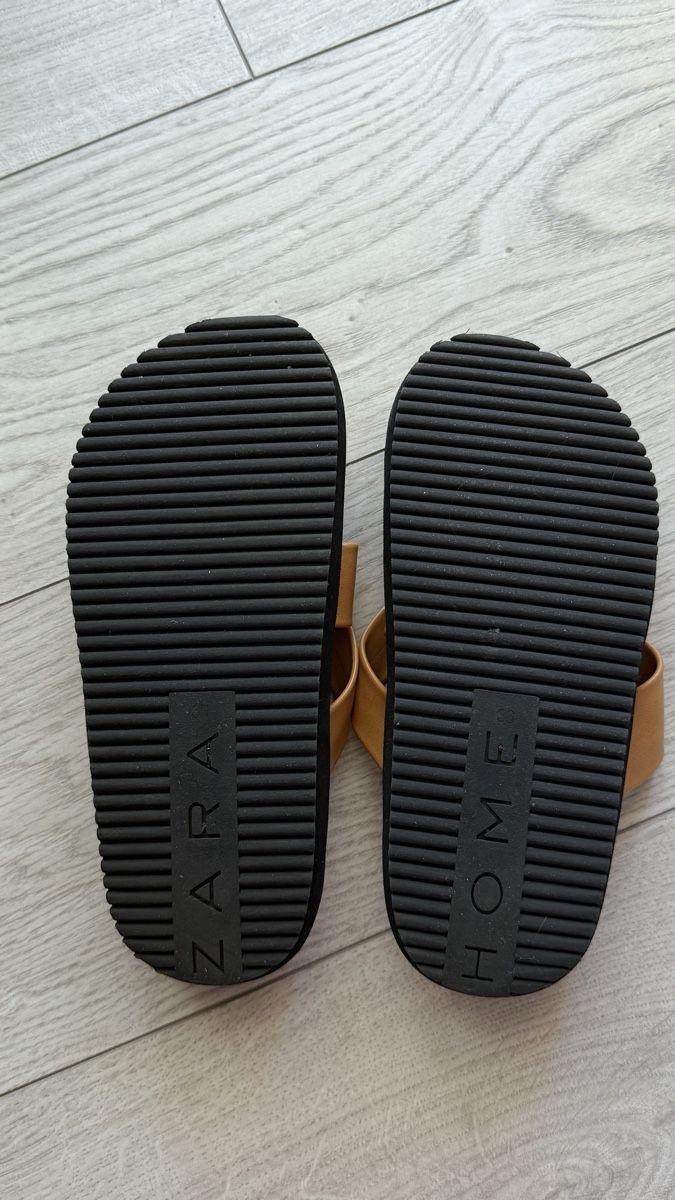 Zara Chaussures femmes: Sandalen Zara Home – D'occasion à Niederglatt ZH par Ivan.Kryvoshei 2