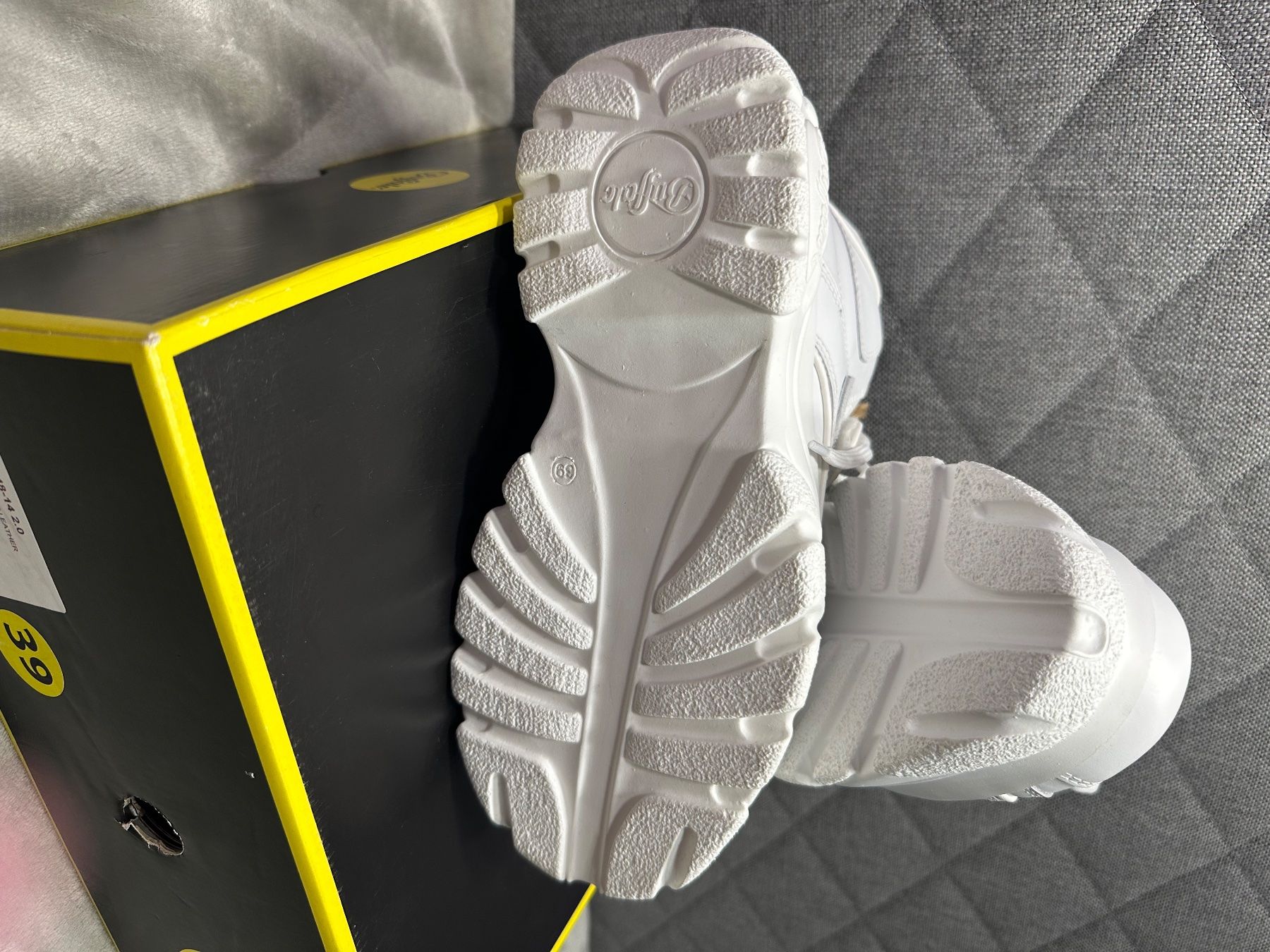 Buffalo Scarpe da donna: Buffalo 1348-14 2.0, Blanc, Weiss Leder – Nuovo e nell'imballaggio originale da Onex venduto da eri_jx6q 1