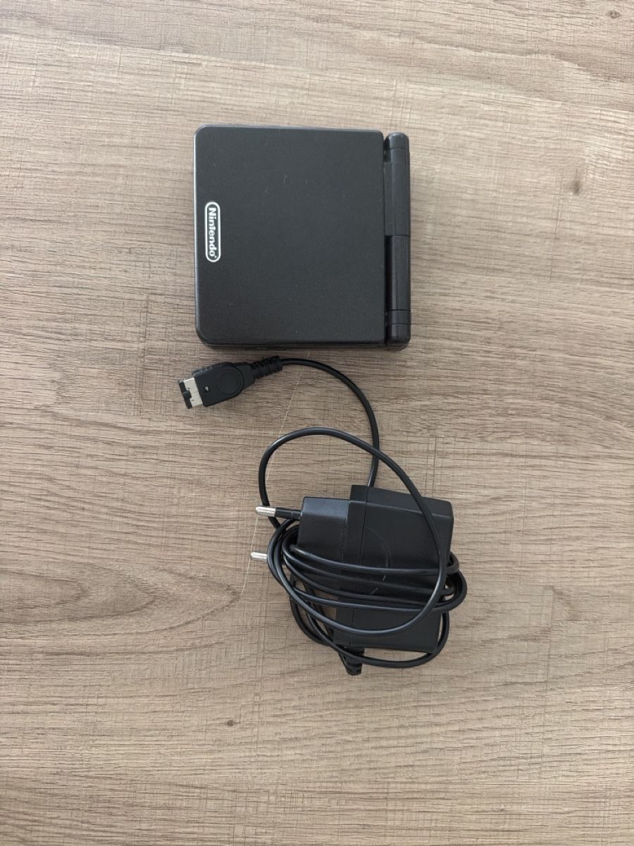 Nintendo Consoles: Nintendo Gameboy Advance SP AGS-001 – D'occasion à Hagendorn par masterchieff 3