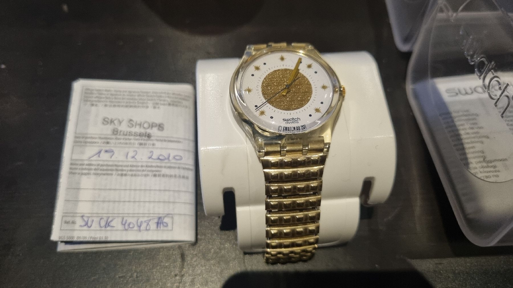 Swatch Orologi: Swatch Unisexe dorée,édition limitée, TBE – Nuovo (secondo la descrizione) da Vésenaz venduto da labonnevente83 3