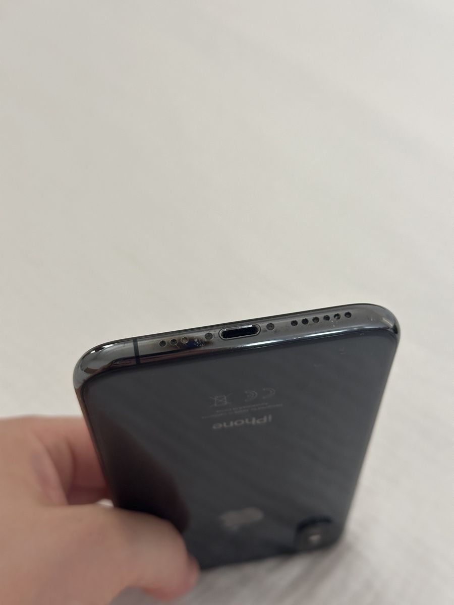 Apple Telefoni cellulari / Smartphones: iPhone XS mit 64 GB – Usato da Wetzikon ZH venduto da jennixrk 3
