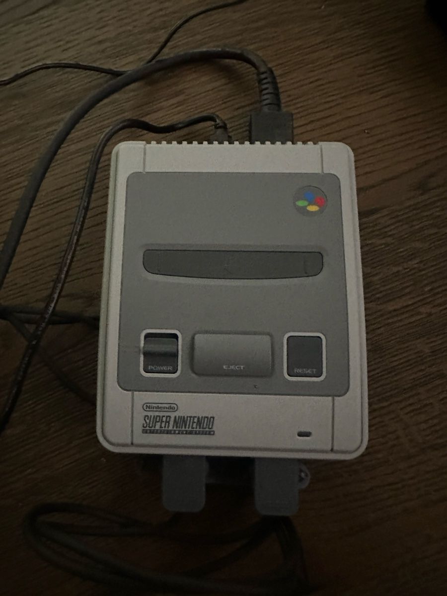 Nintendo Console: Nintendo Classic Mini SNES - Konsole – Usato da Engelburg venduto da Uppsi