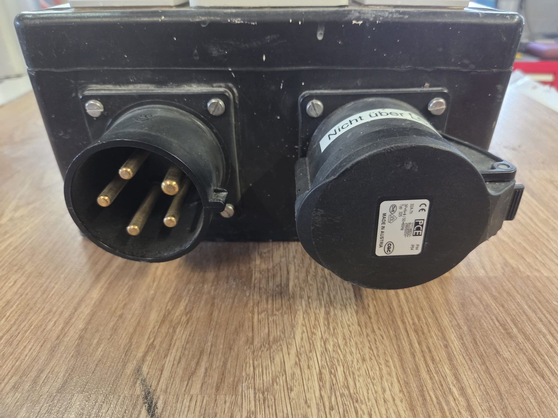 Elektrotechnik: Baustromverteiler  32 A – Defekt aus Oberhasli von Cortina 2