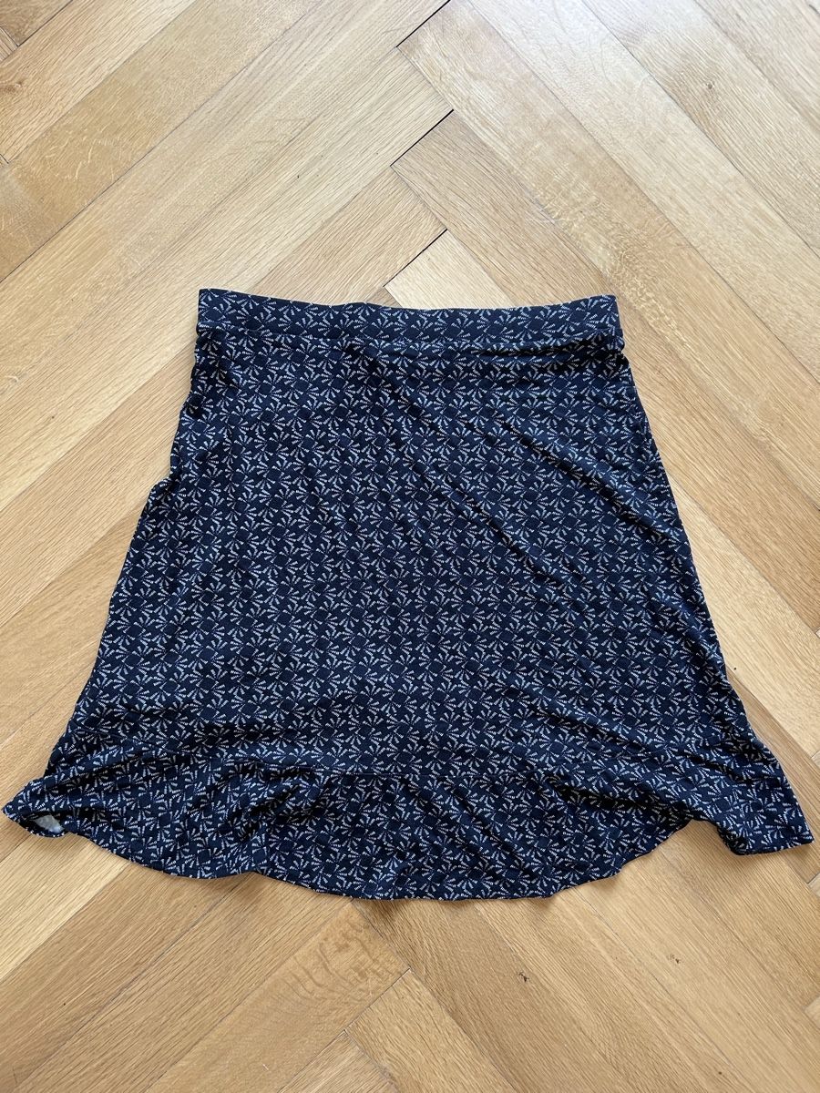 Esprit Gonne: Rock Esprit (M) – Usato da Basel venduto da stb_27 2