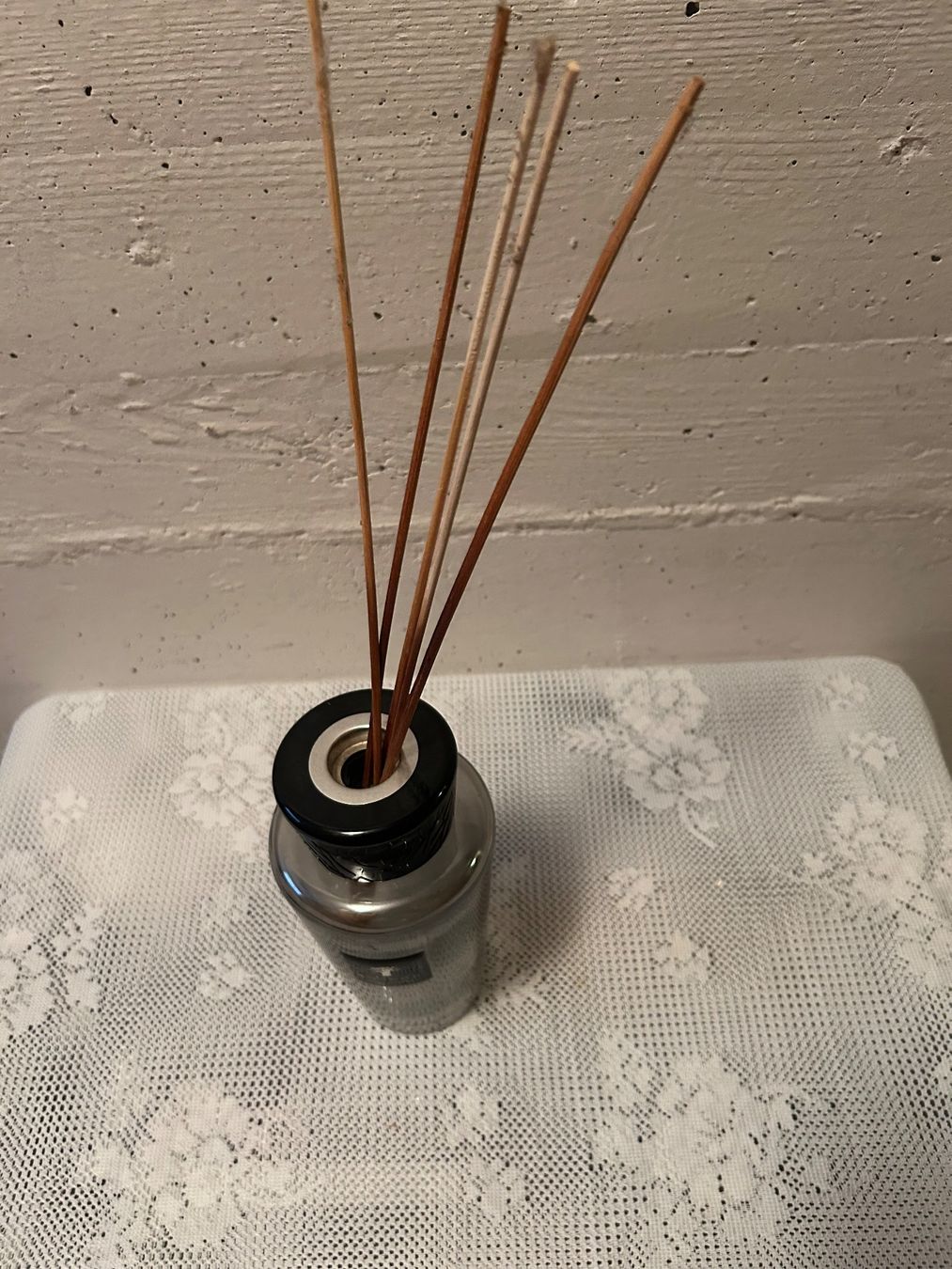 Spray per ambienti: Raum Duft Behälter – Usato da Zürich venduto da Yvo619 2
