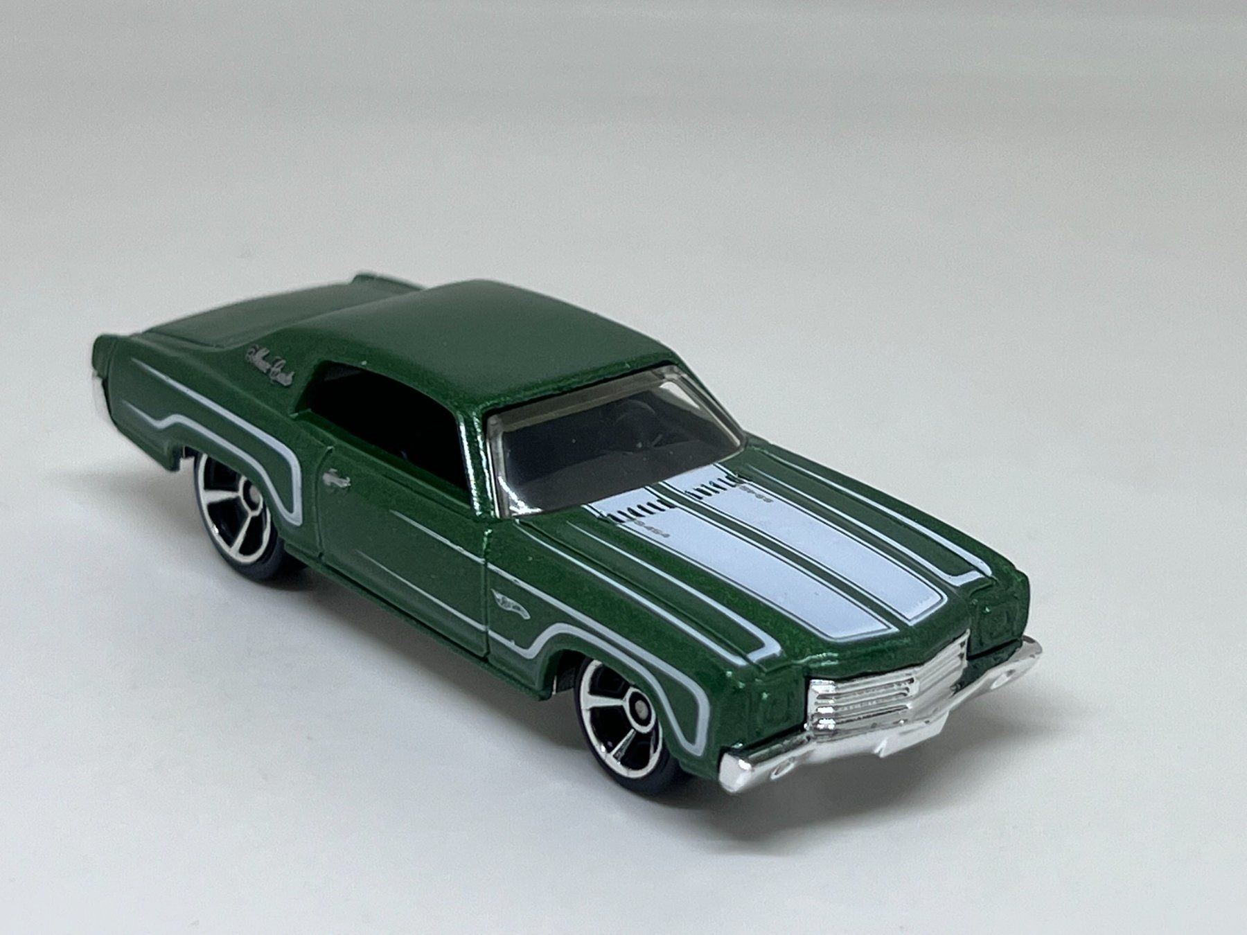 Hot Wheels Modellini d'auto: Hot Wheels '70 Monte Carlo – Nuovo (secondo la descrizione) da Wildegg venduto da LaaBoutique