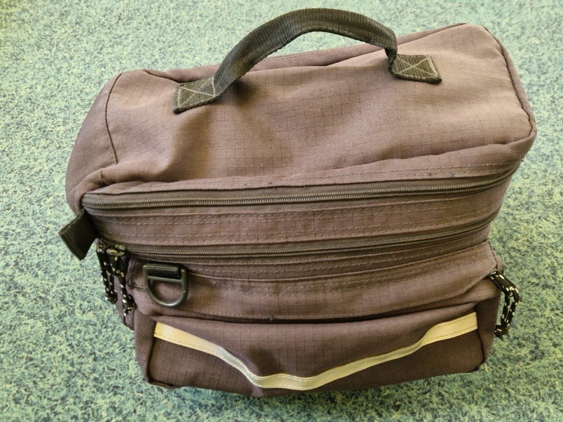 Borse: Gepäckträgertasche Pletscher Zurigo – Usato da Erlenbach im Simmental venduto da laska31 1