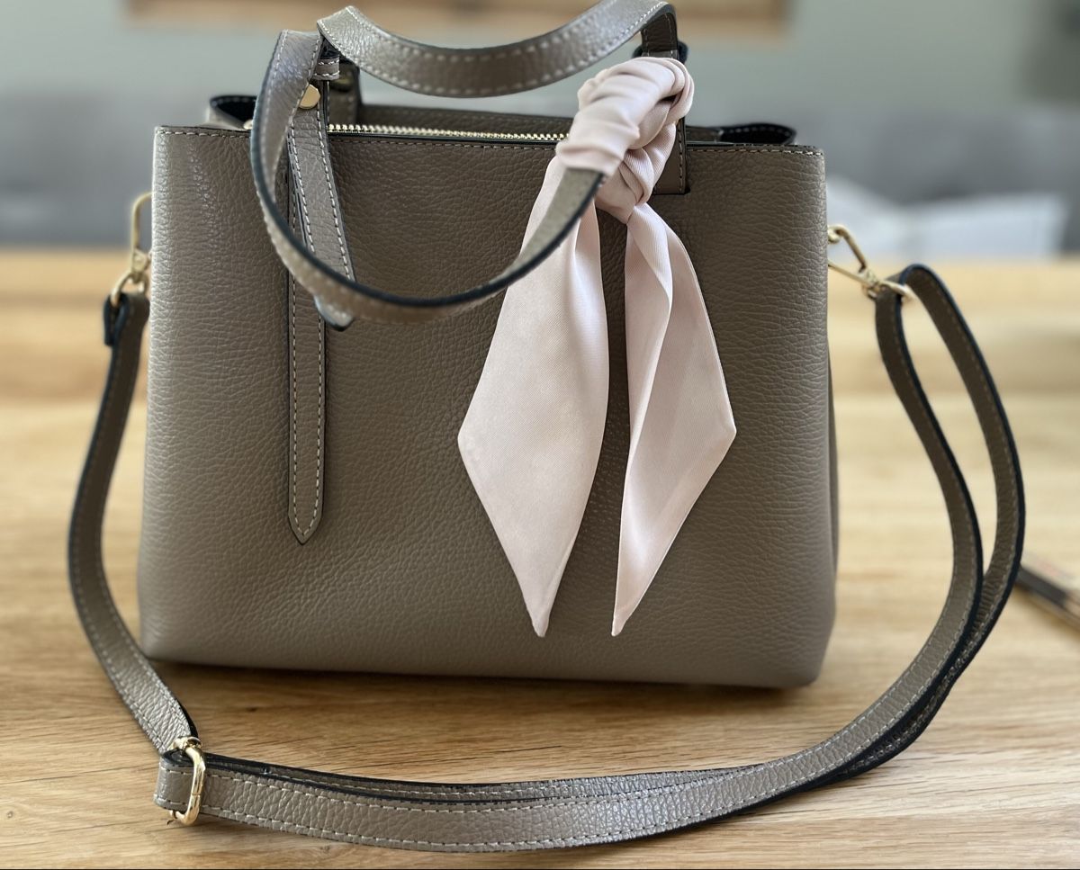 Altro in  Abbigliamento & Accessori: Lederhandtasche – Usato da Eschen venduto da regino
