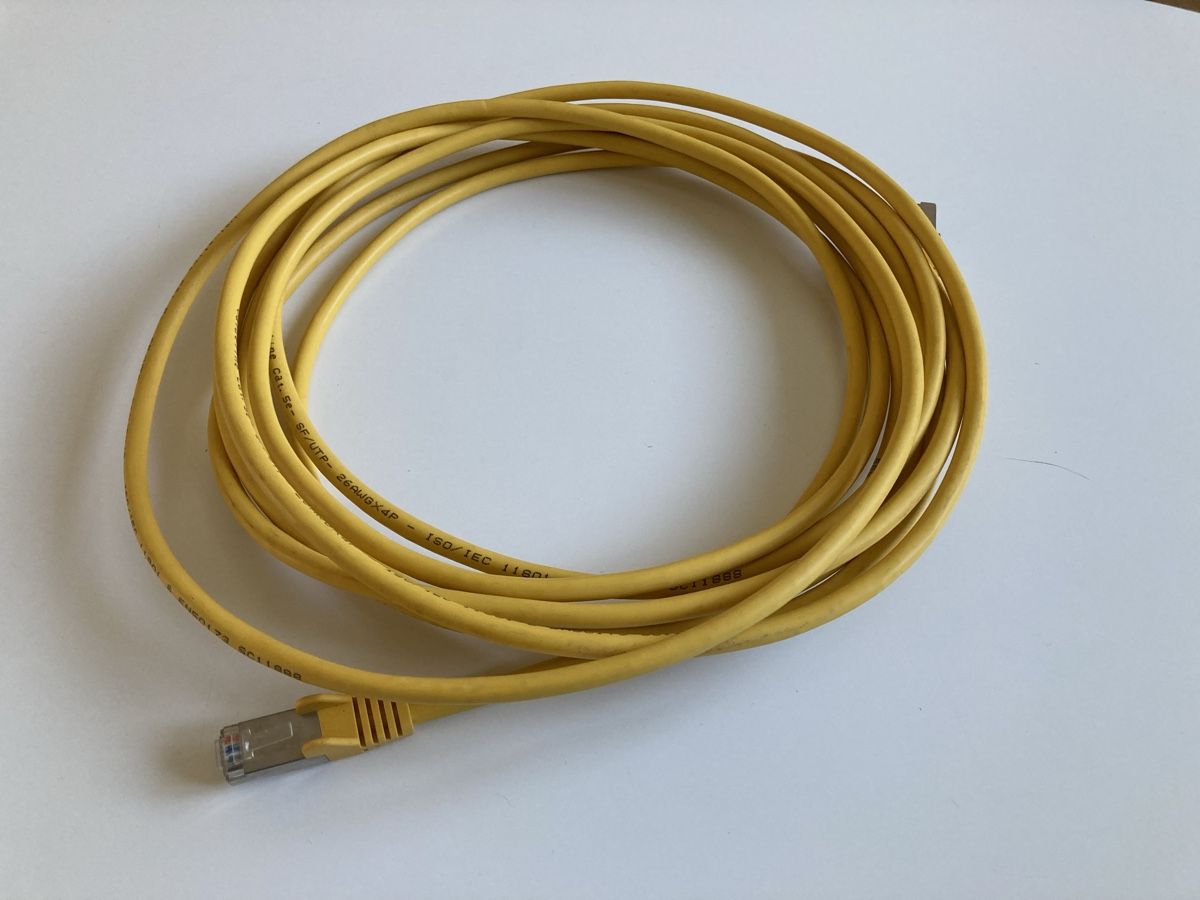 Cavi: Câble Ethernet ValueLine Cat. 5e - 5 mètres – Usato da Biel/Bienne venduto da almercaa