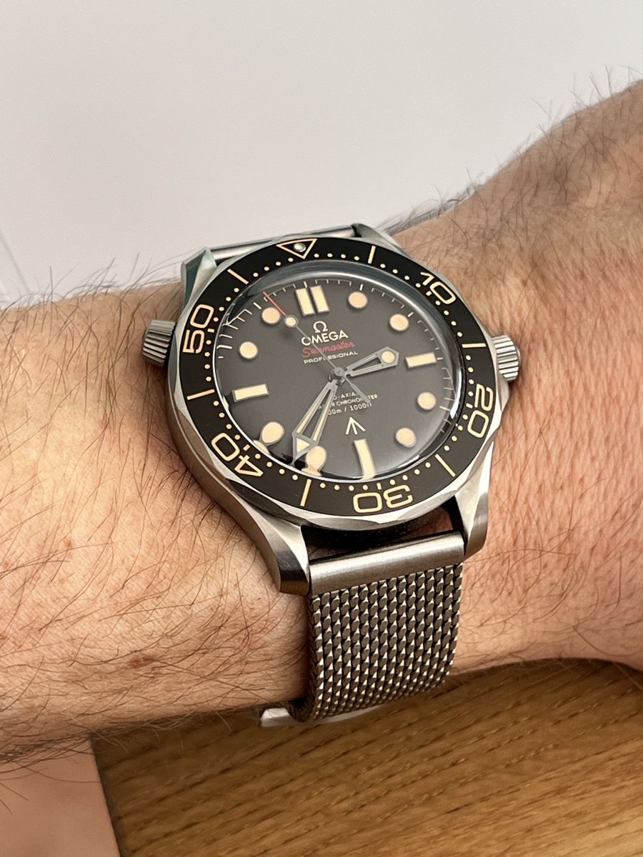 Omega Orologi: OMEGA Seamaster Diver 300 édition 007 – Nuovo (secondo la descrizione) da Pully venduto da OnTime 1