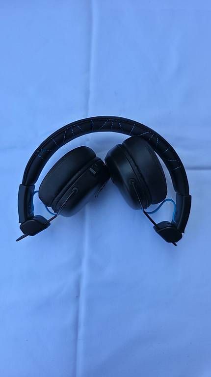 Cuffie: JLab Studio Wireless Bluetooth Kopfhörer mit Mikrofon – Usato da Dornach venduto da IP5 1