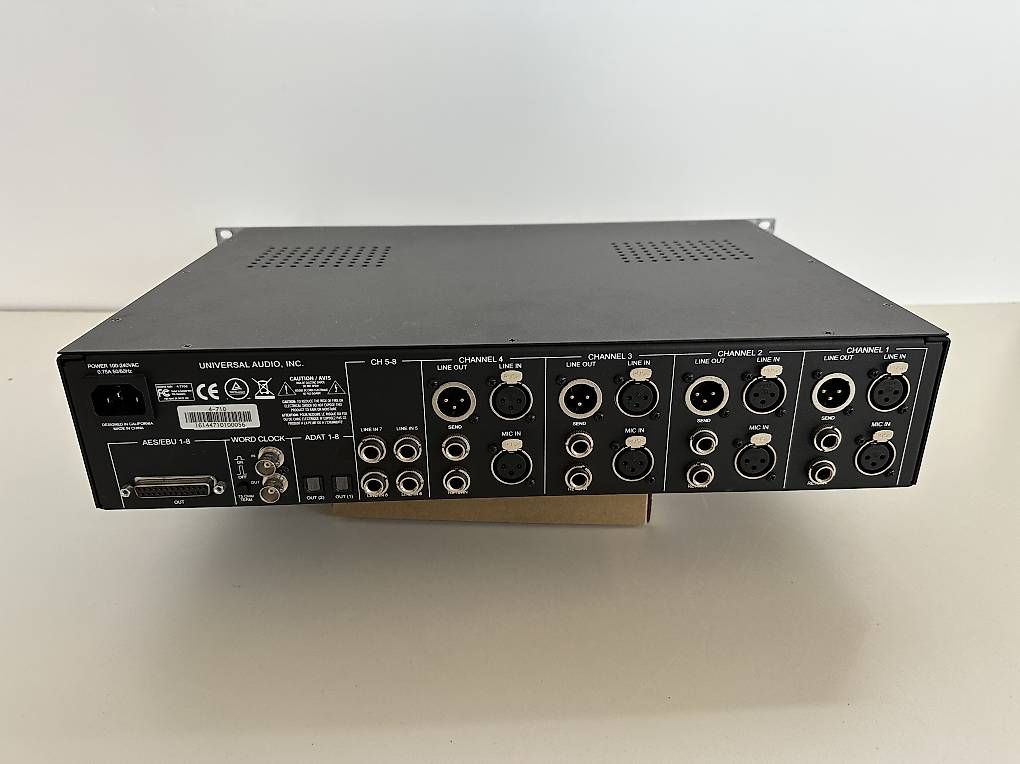 Konverter: UAD 710 D Mic Pre – Gebraucht aus Zumikon von Haus1 1