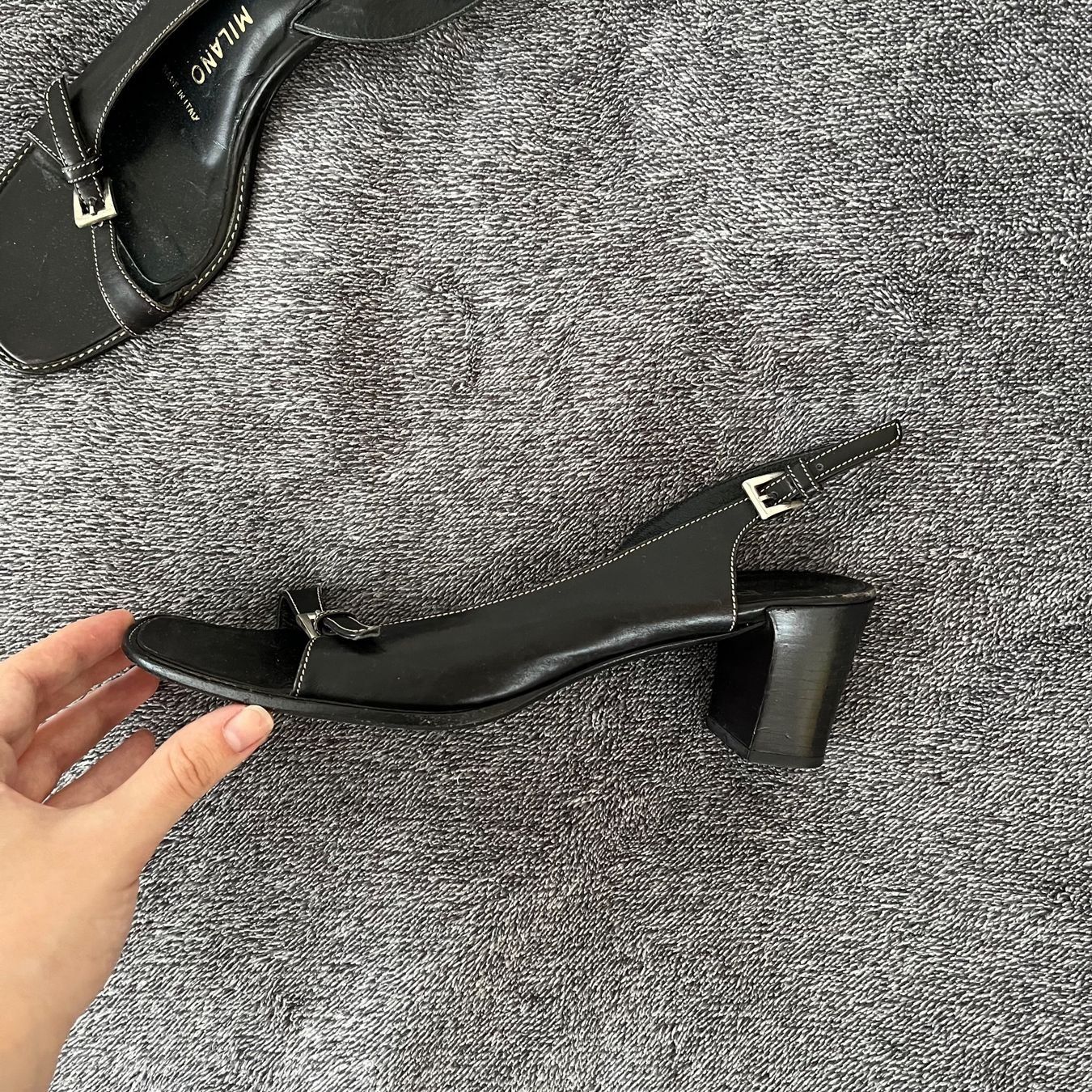 Prada Damenschuhe: Prada Heel Sandals – Gebraucht aus Zürich von flu_md8h 3