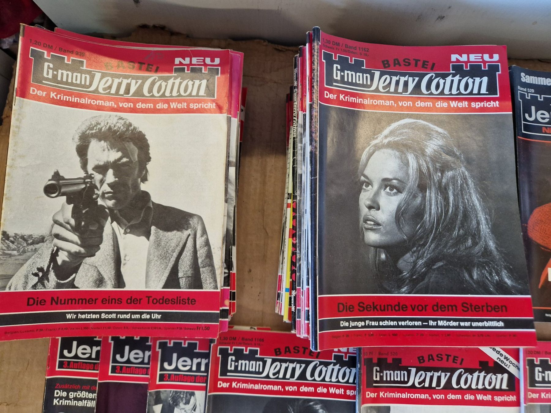 Libri: 69 Stück Jerry Cotton Romane – Usato da Wädenswil venduto da verebe 3