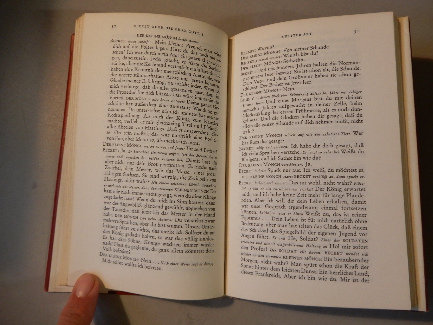 Bücher: Jean Anouilh - Becket oder die Ehre Gottes - Buch – Gebraucht aus Erstfeld von Mario_boe0 5