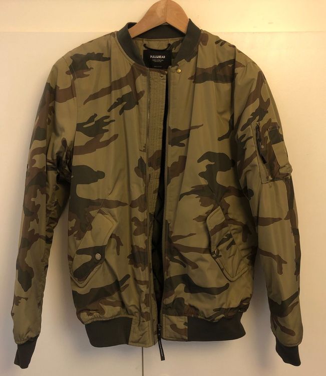 Veste Pull Bear camouflage militaire Acheter sur Ricardo