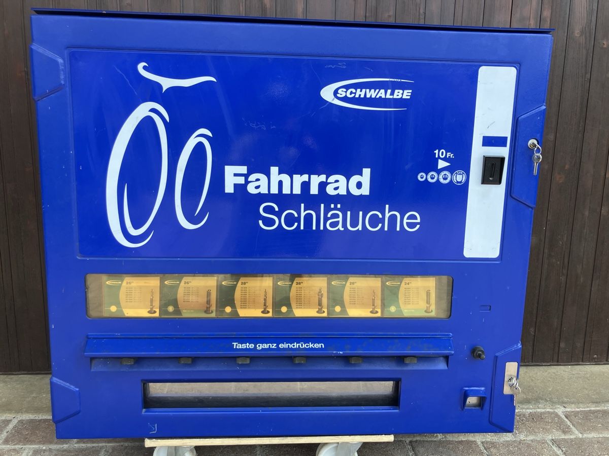 Pièces détachées: Schlauchautomat Schwalbe – D'occasion à Trimbach par cendira