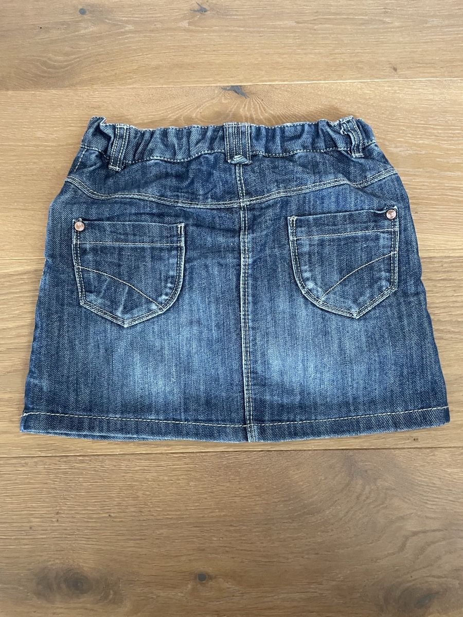 Robes et jupes: Jeans Jupe / Röckli – D'occasion à Aarwangen par erd_ngx8 1