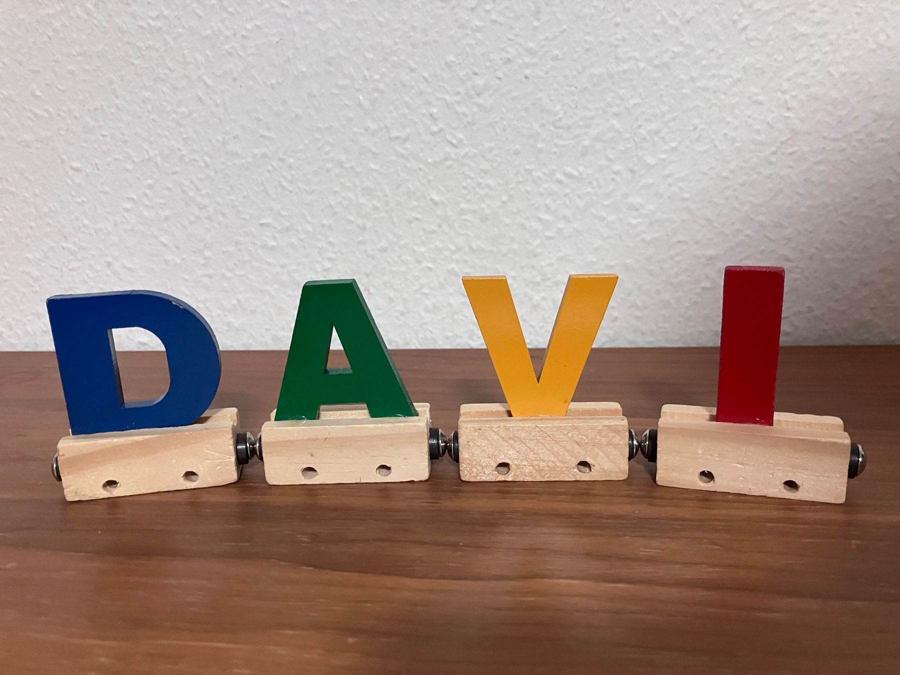 Alle Dekorationen: Buchstabe Holz – Gebraucht aus Adliswil von E.A.M