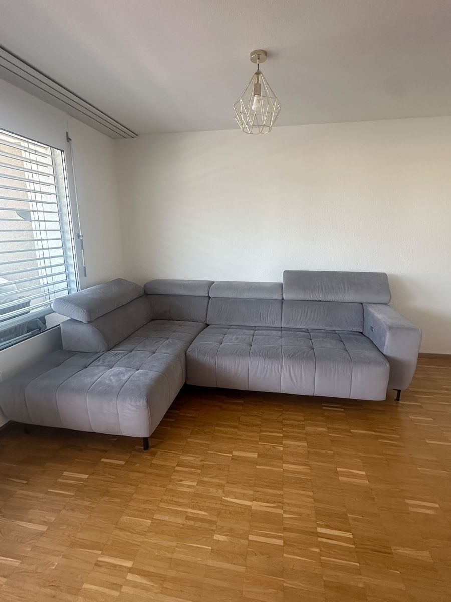 Sofas: Ecksofa grau guter Zustand – Gebraucht aus Nussbaumen AG von vanta83 1