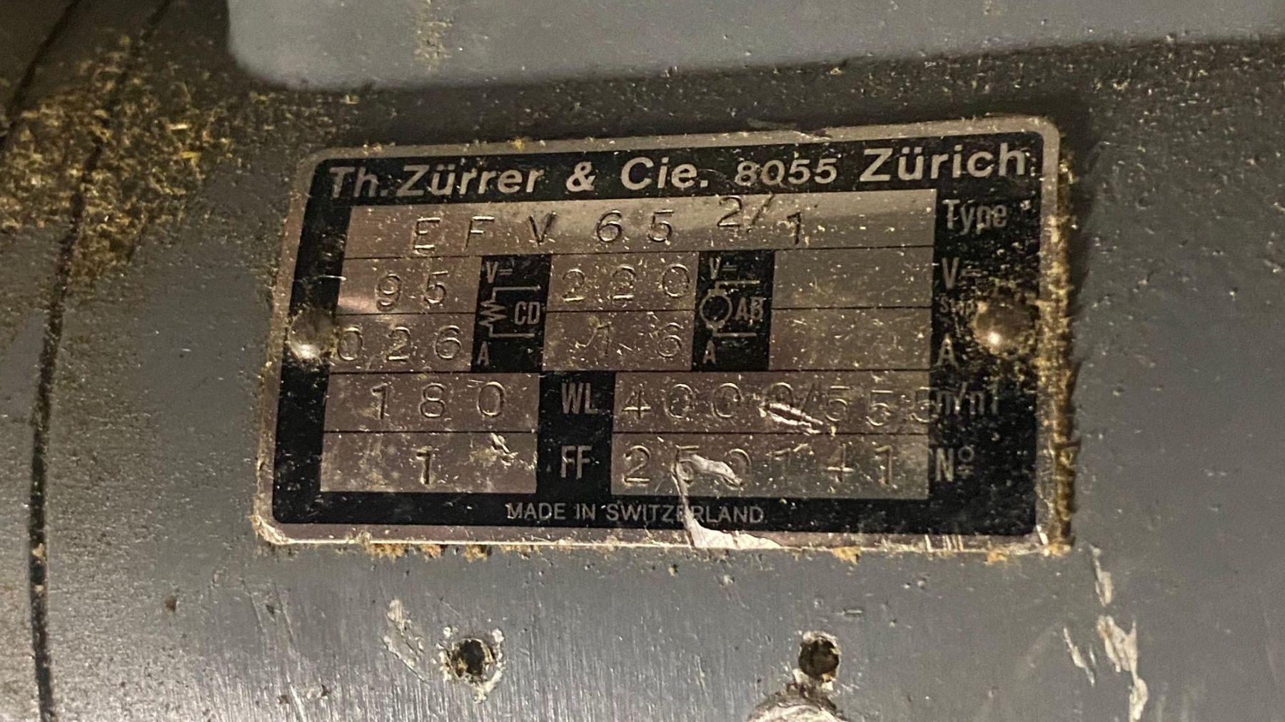 Ingressi: Winkelgetriebe 220 V – Usato da Wilen b. Wollerau venduto da sicherunterwegs 1