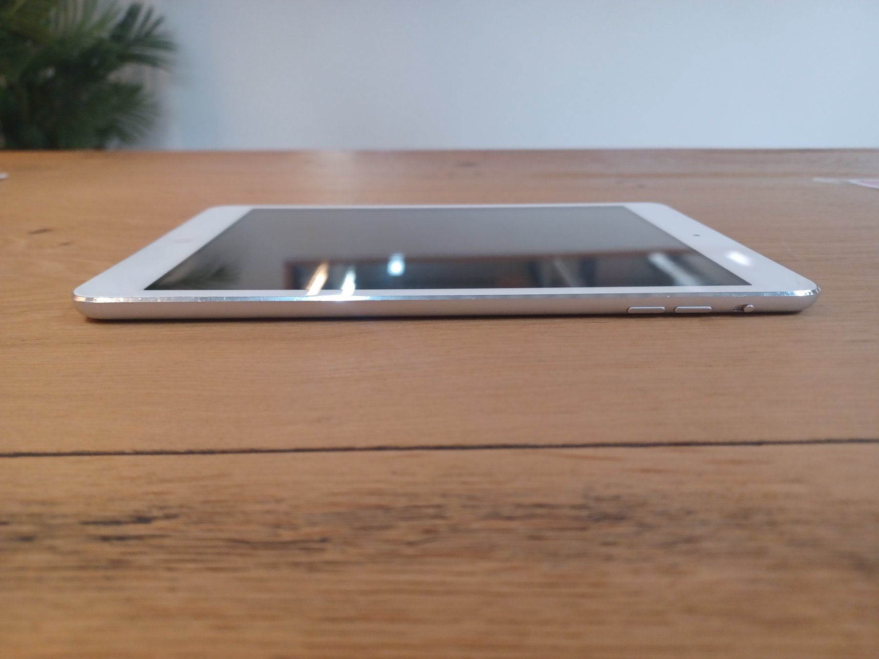 Apple Tablet PC: Apple iPad mini 1 Generation 16GB Weiß & Silber – Usato da Wetzikon ZH venduto da  3